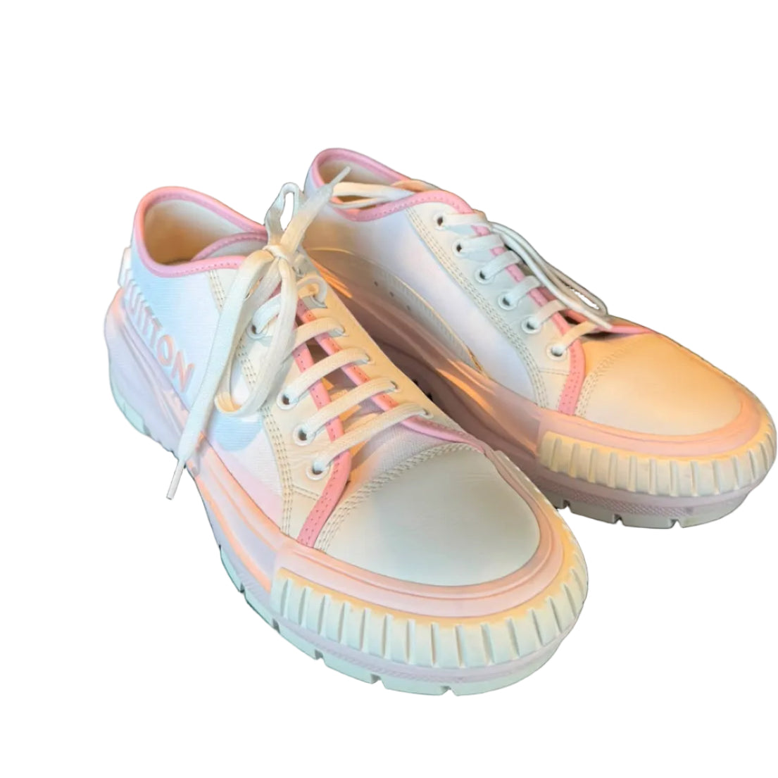 Tenis Louis Vuitton Branco e Rosa Tam 37,5 Br
