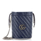 Bolsa Gucci GG Marmont Mini Bucket Azul