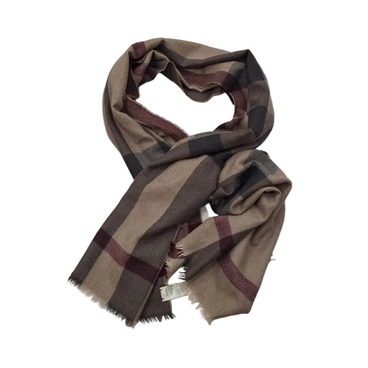 Cachecol Burberry Listrado Marrom