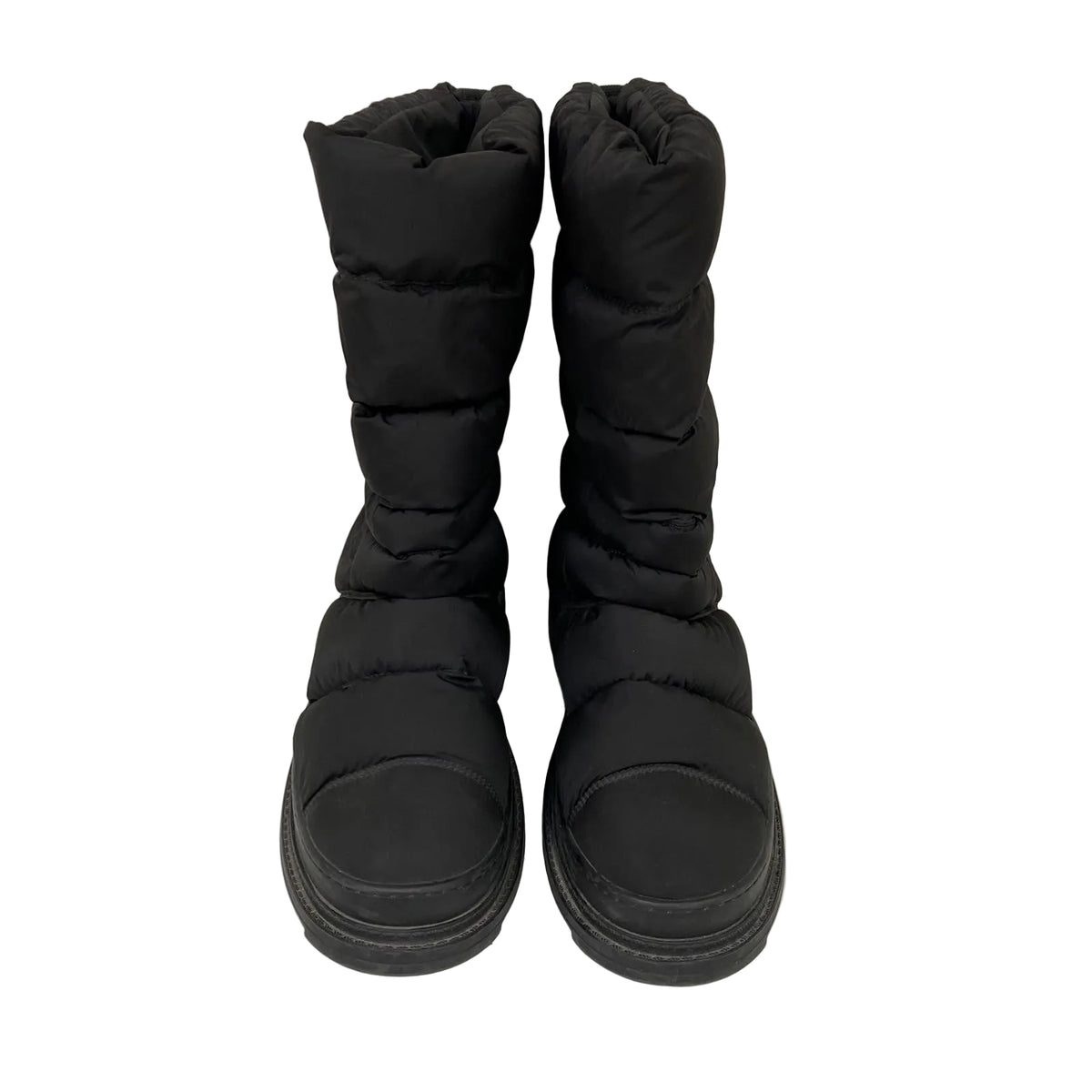 Bota Chanel Acolchoada De Neve Preta Tam 38 BR