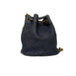 Bolsa Chanel Quilted CC Drawstring Bucket Navy