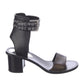 Sandalia Louis Vuitton Preta e Marrom Tam 37,5 Br