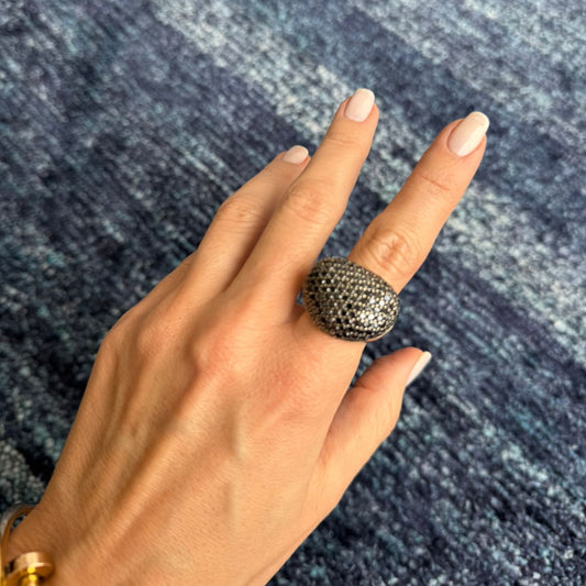 Anel H. Stern Pedras Roladas