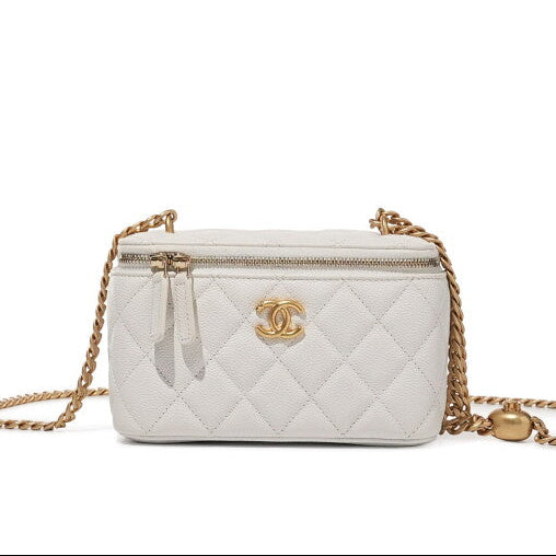 Bolsa Chanel Quilted Lambskin Pearl Crush Vanity Case Branca