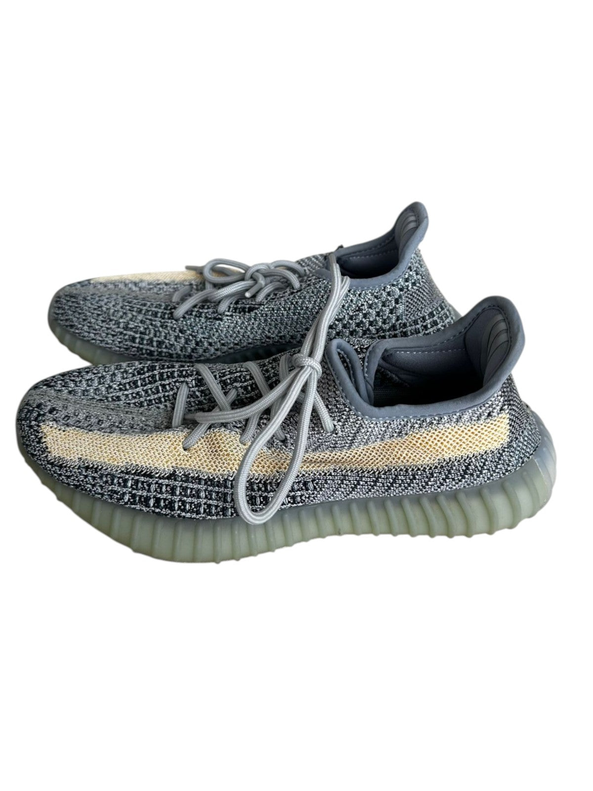 Tênis Adidas Yeezy Cinza Escuro Tam. 39 BR – Peguei Bode