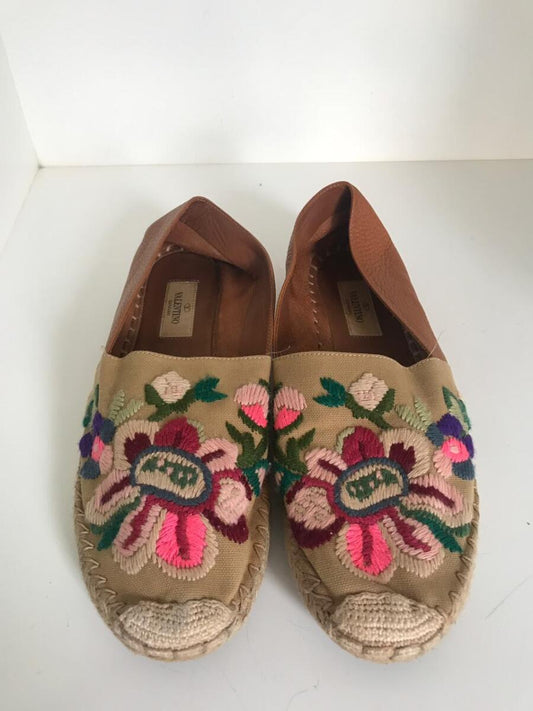 Alpargata Valentino caramelo, sola 40