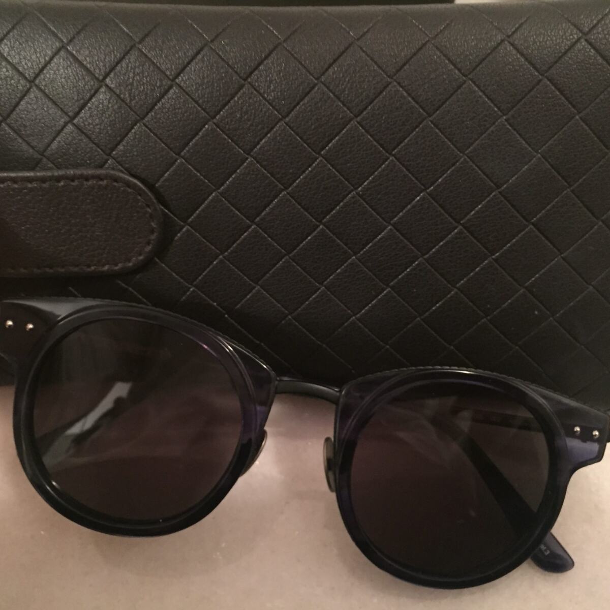 Oculos Bottega Veneta moderno