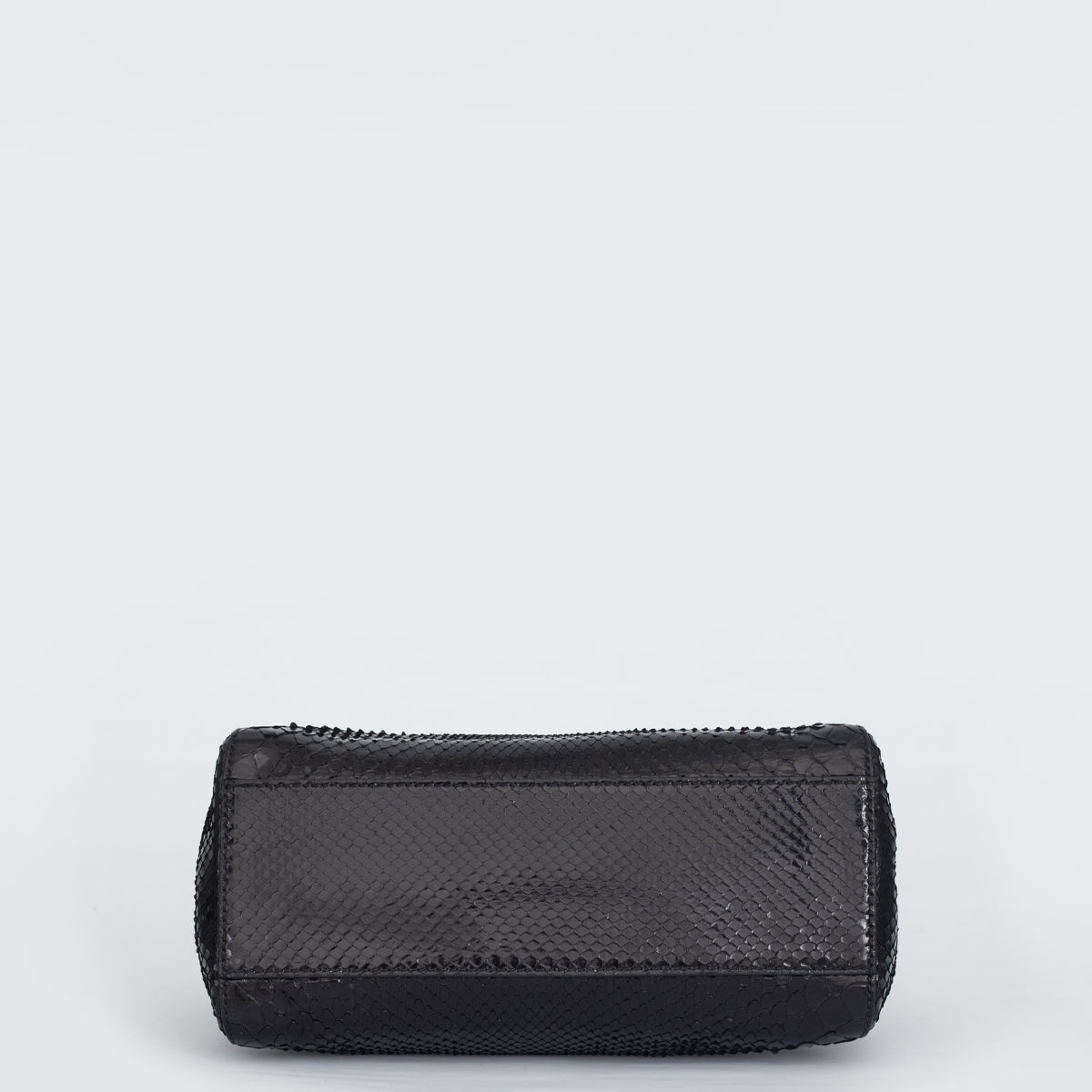 Bolsa Fendi Peekaboo Mini de Couro Preta