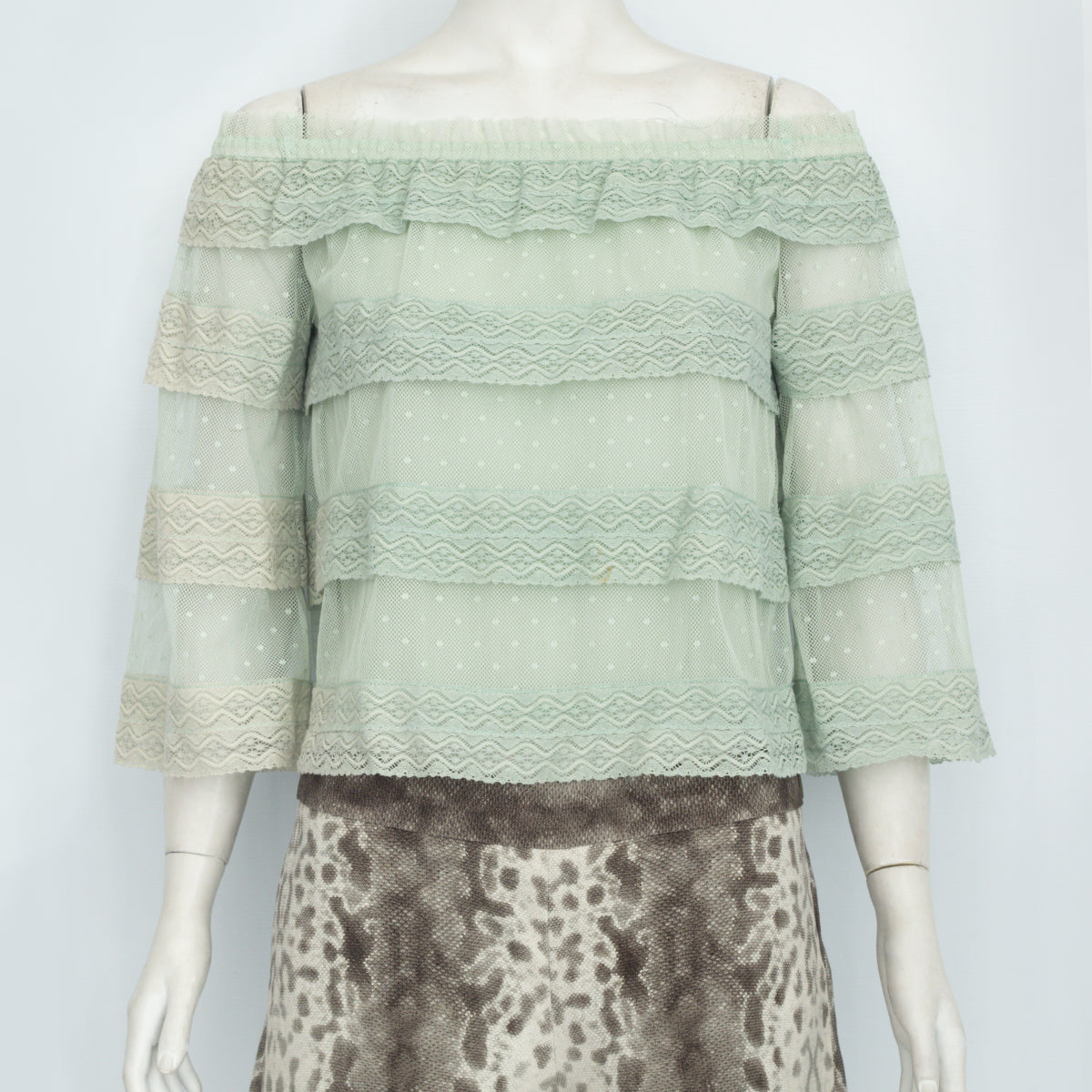 Blusa NK Verde Clara com Rendas Tam. 36