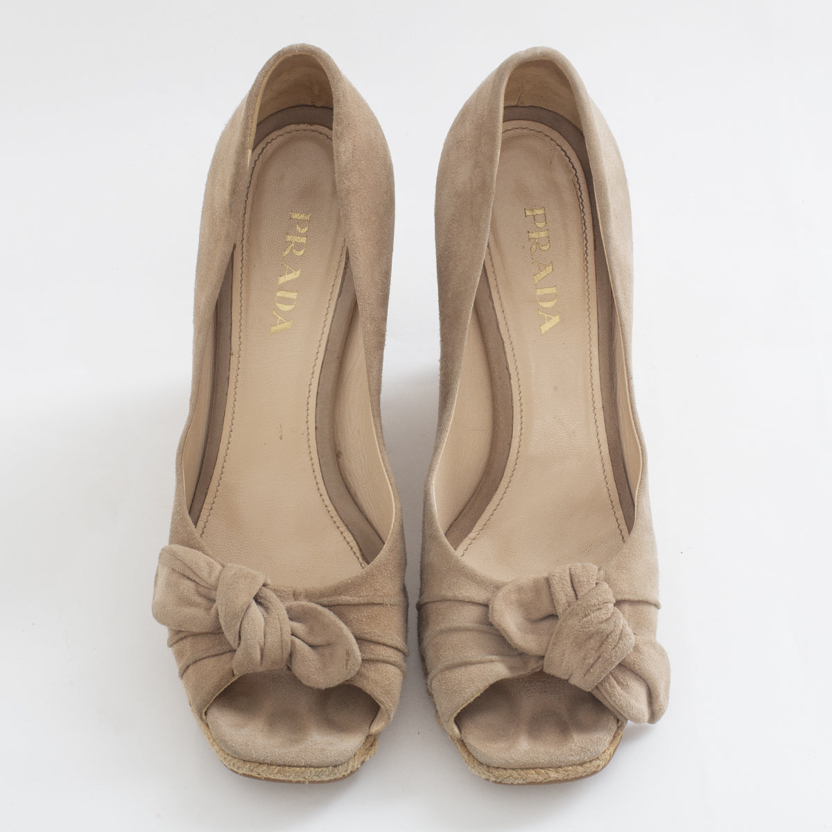 Sapato Prada Bege Camurça Tam. 38,5