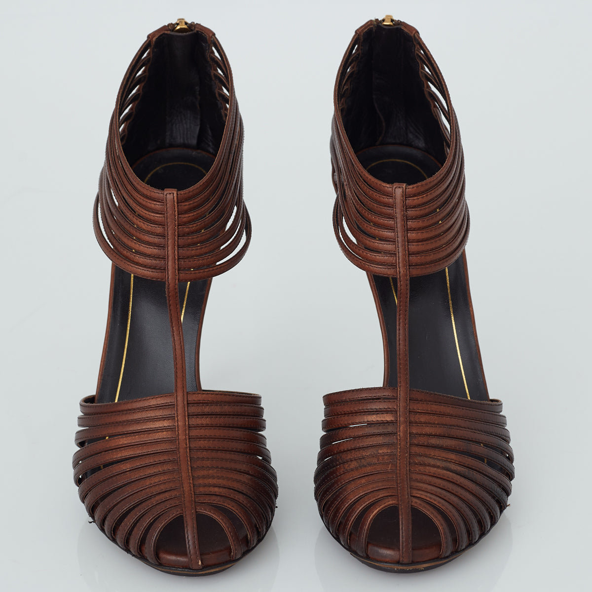 Sapato Gucci Couro Marrom Tam. 37,5