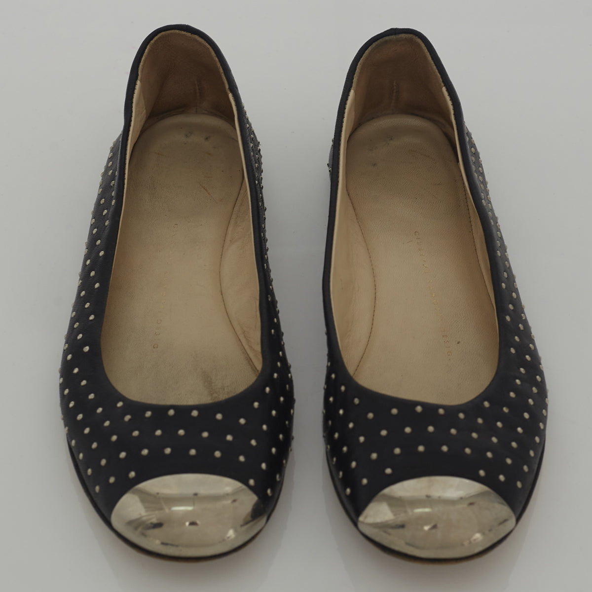 Sapatilha Giuseppe Zanotti Preta e Prata Tam. 36,5