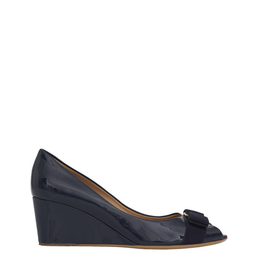 Peep Toe Salvatore Ferragamo Verniz Marinho Tam. 8