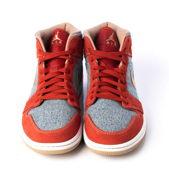 Tênis Air Jordan Vermelho e Azul jeans c/ cano alto Tam. 41 Br