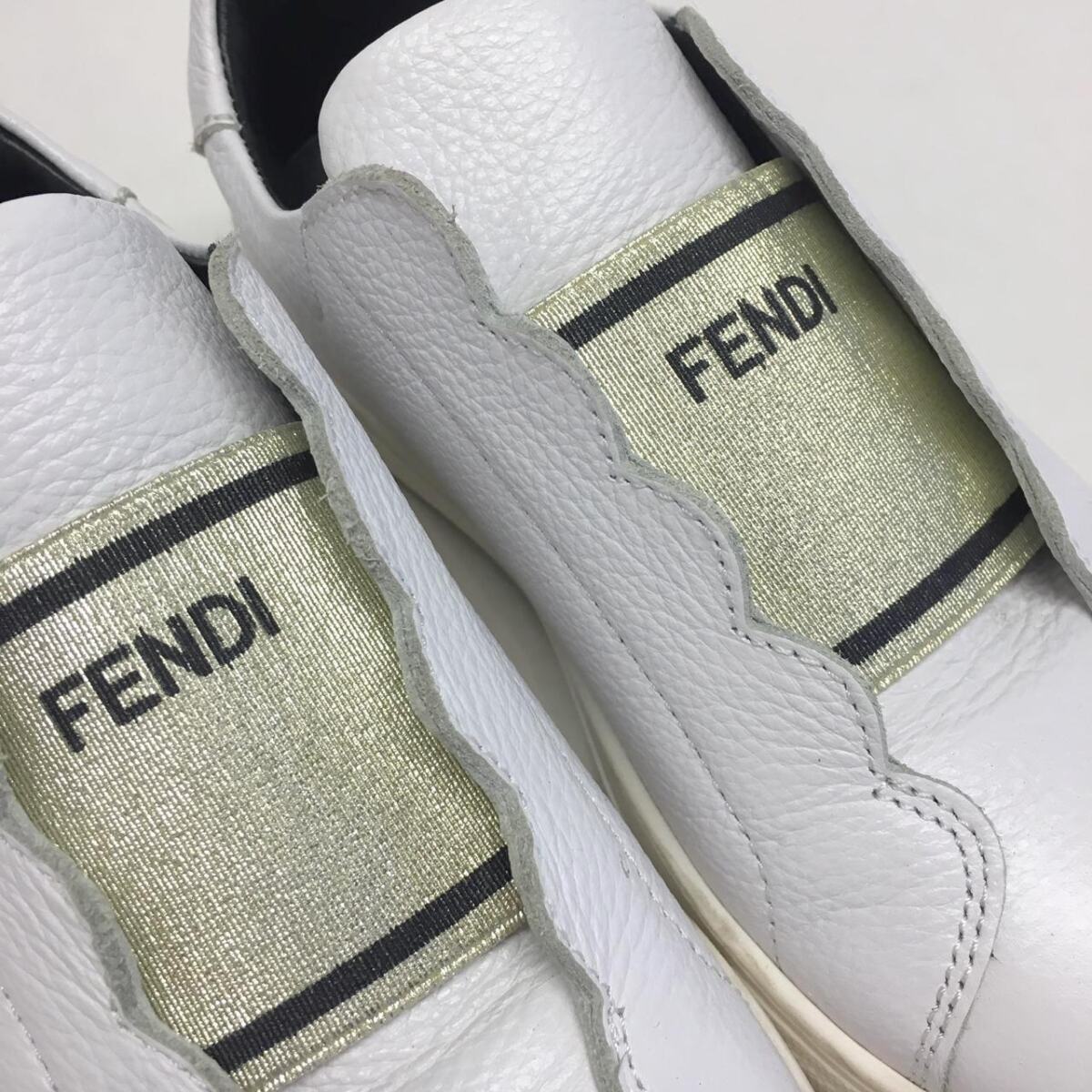 Tênis Fendi Slip On Branco Infantil Tam. 33