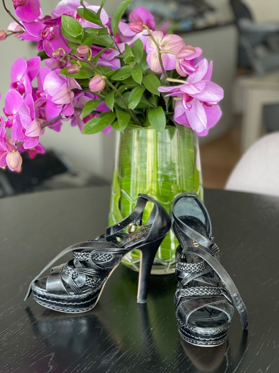 Sandália Plataforma Prada Tam. 38,5