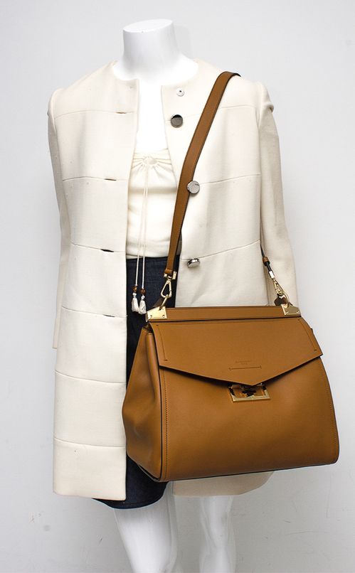 Bolsa Givenchy Mystic Medium Bag Marrom
