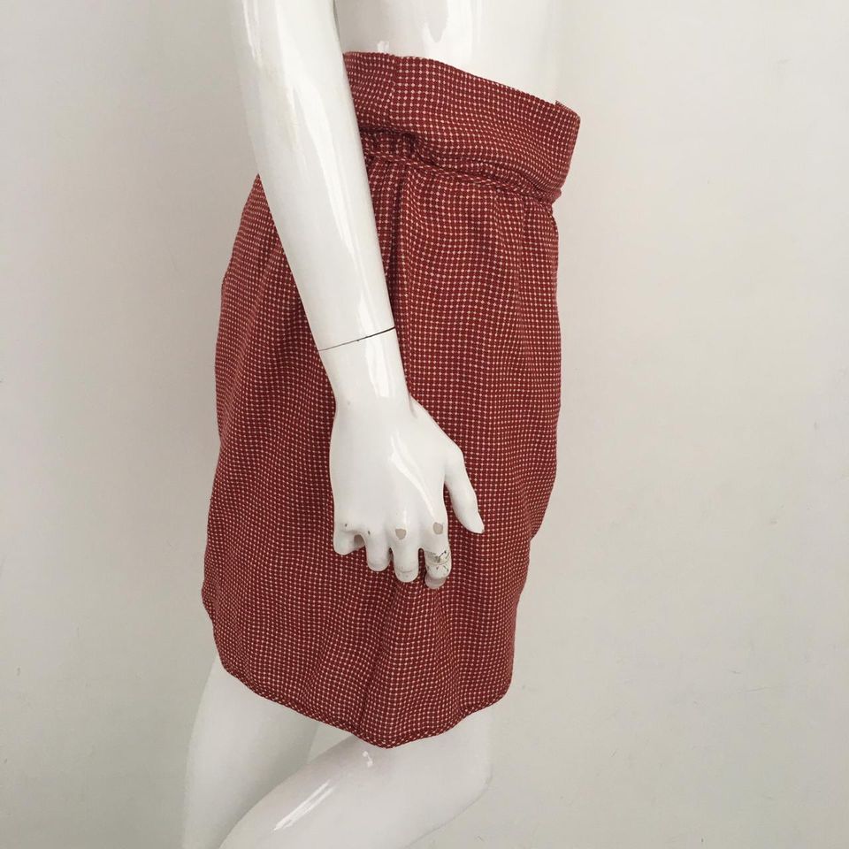 Saia Paula Raia Vermelho e Branco Tam. 38