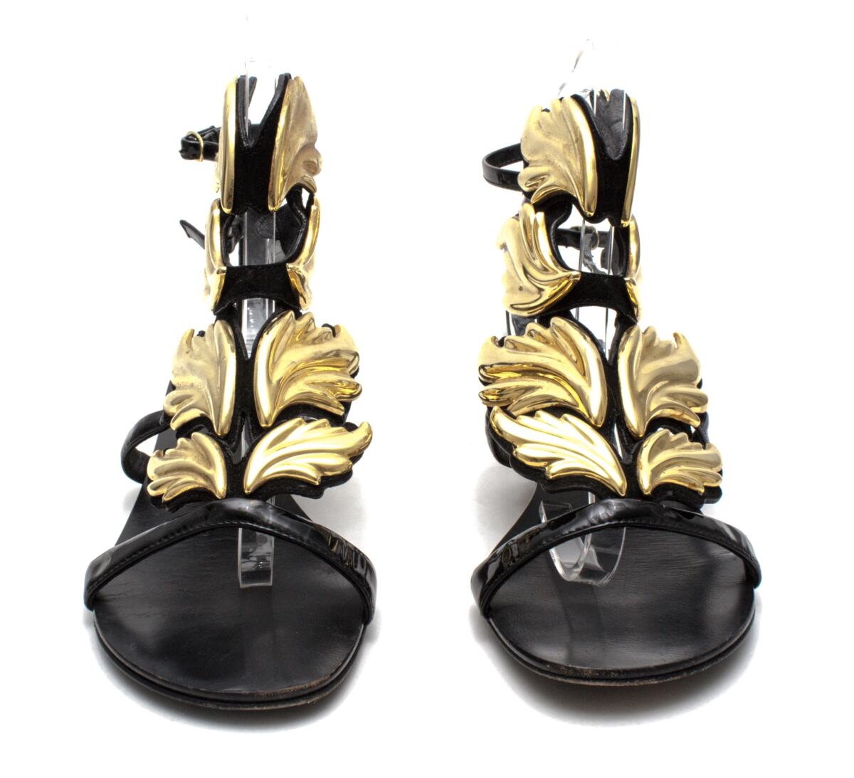 Rasteira Giuseppe Zanotti Preta com Folhas Douradas Tam. 36