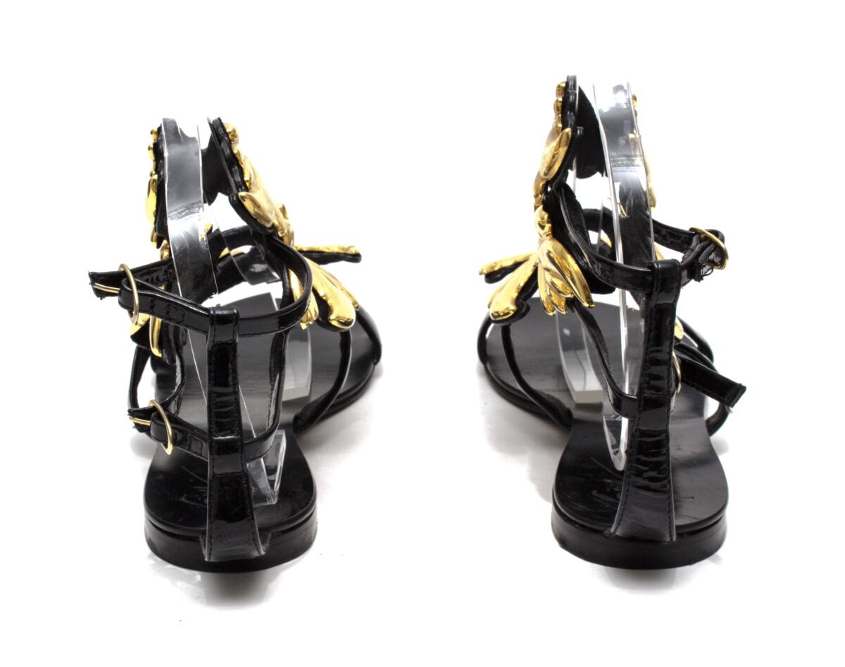 Rasteira Giuseppe Zanotti Preta com Folhas Douradas Tam. 36