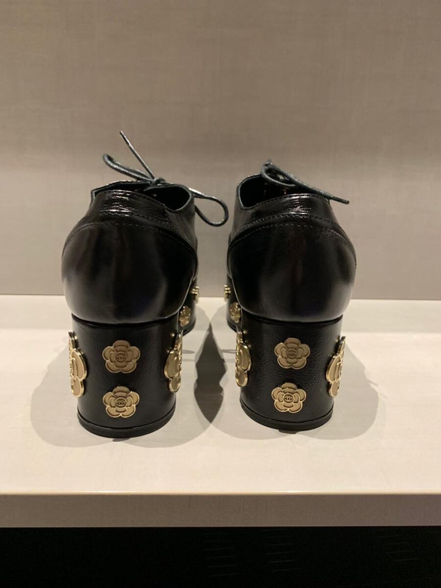 Sapato Chanel preto, sola 38