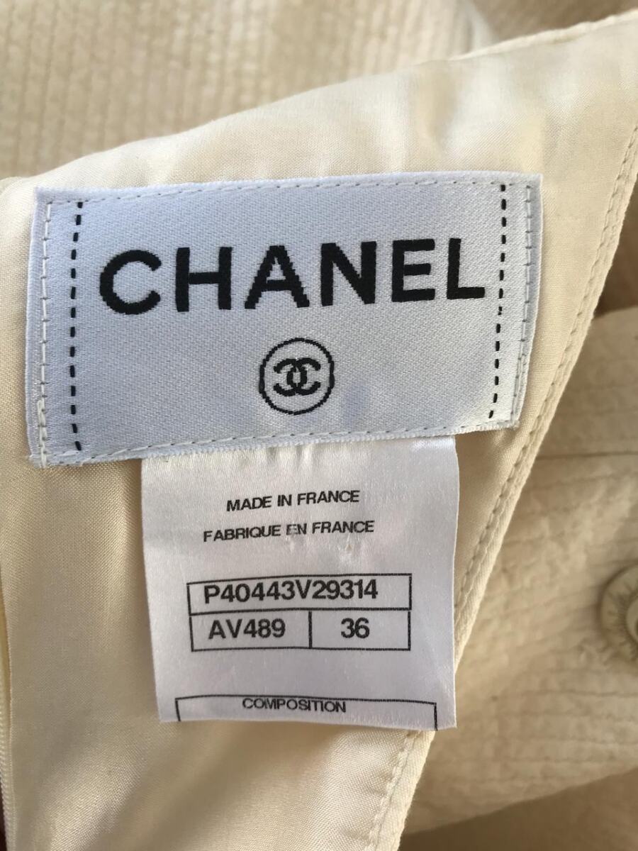Vestido Chanel off tam. 36
